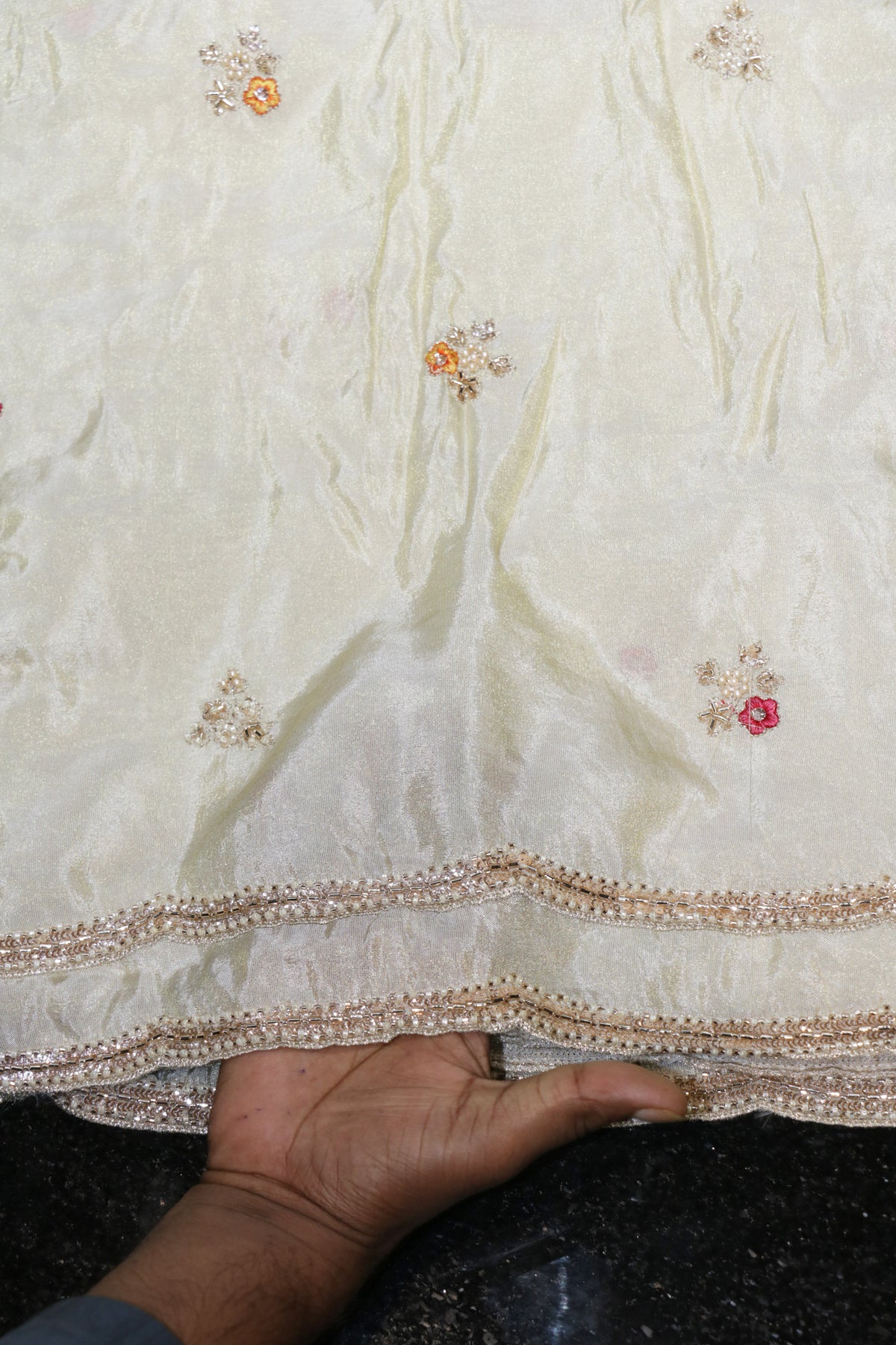 tissue gold